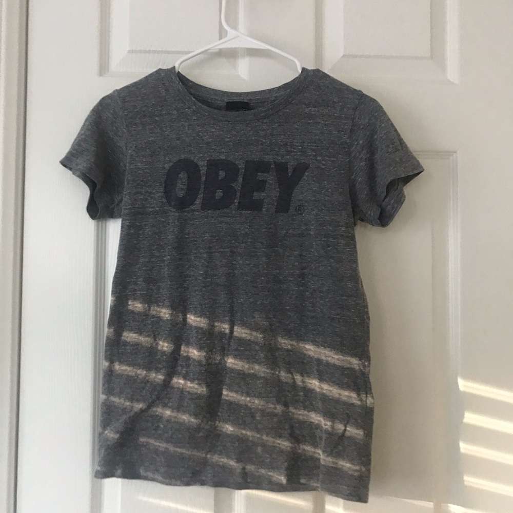 Urban Outfitters - Obey Tee